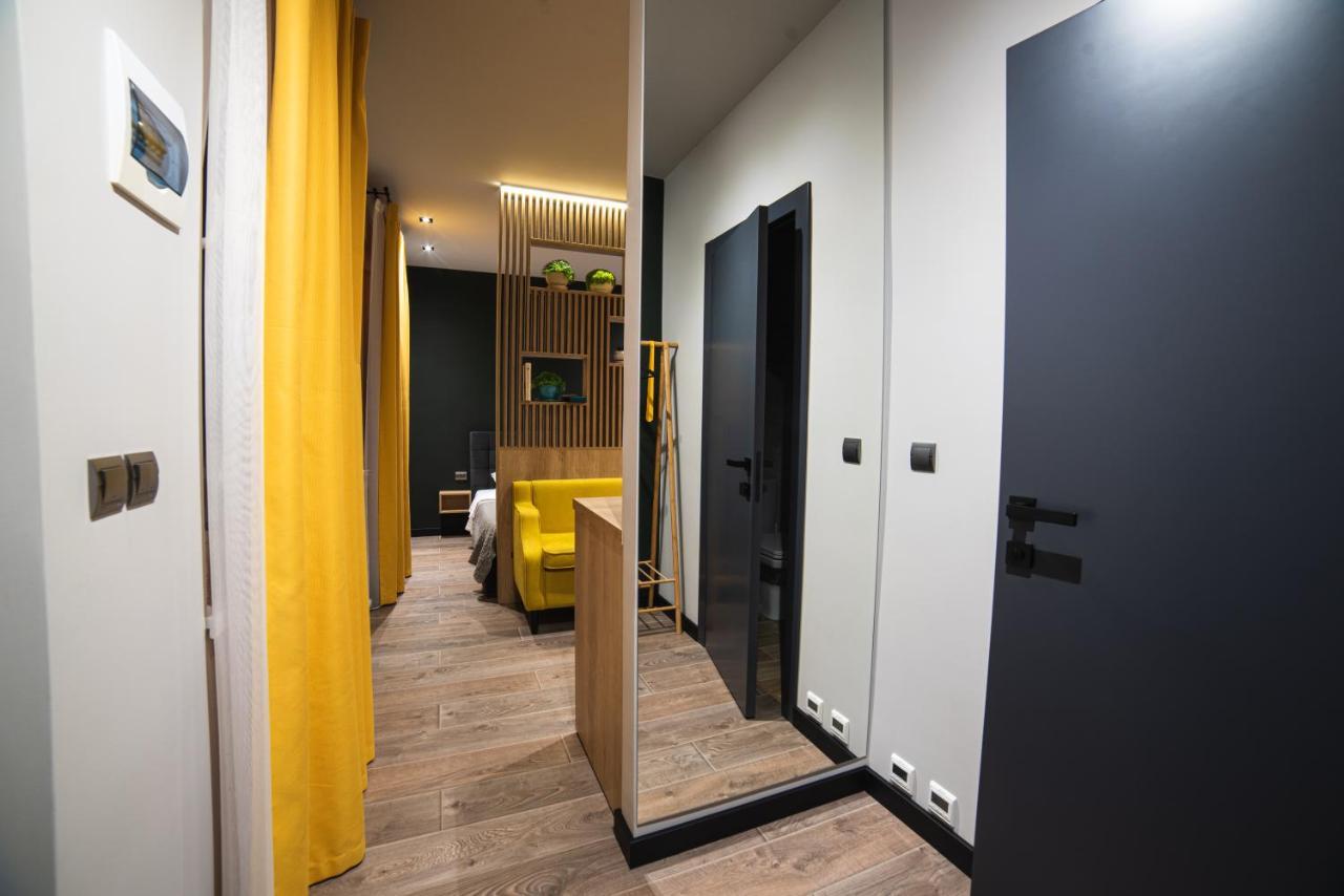 Luxury Apartments Petofi Uzhhorod Luaran gambar