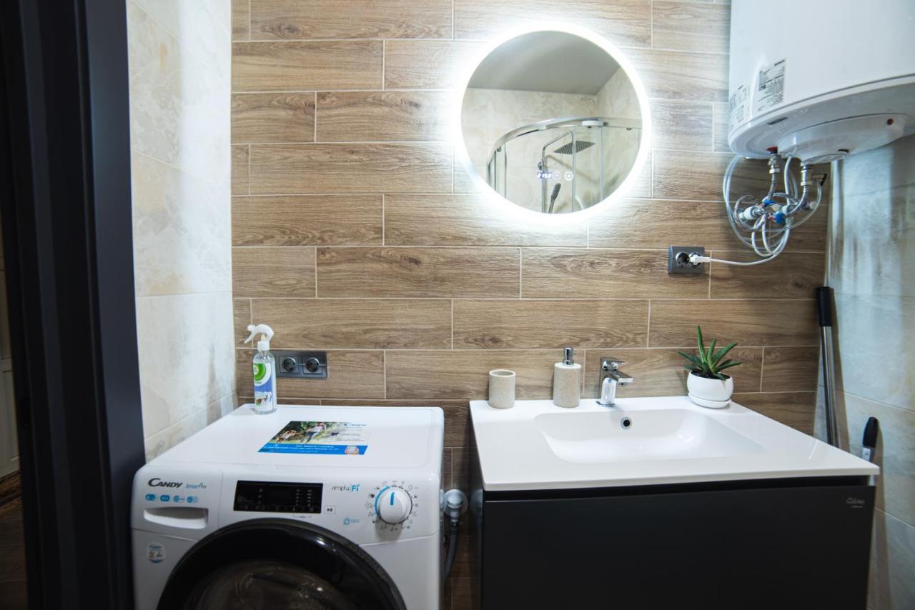 Luxury Apartments Petofi Uzhhorod Luaran gambar
