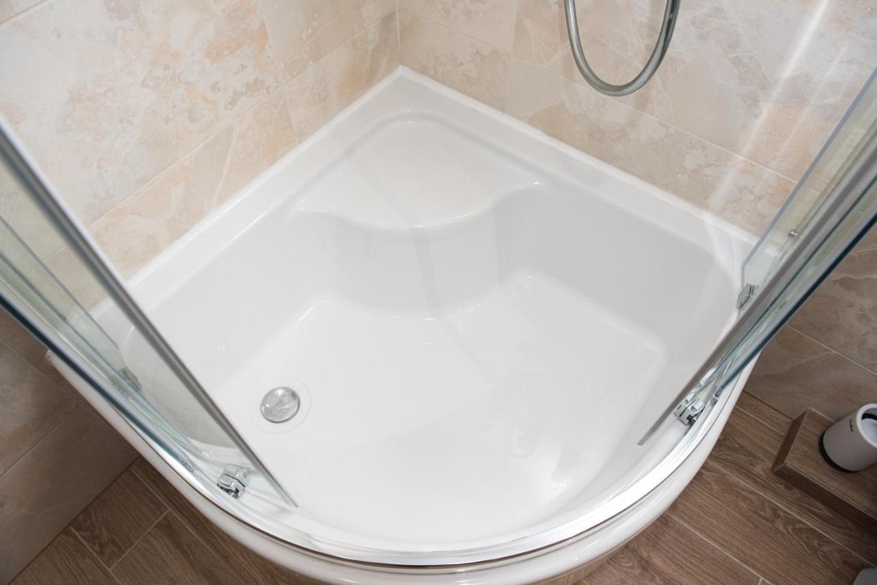 Luxury Apartments Petofi Uzhhorod Luaran gambar